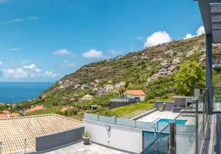 Arizonna Arco da Calheta (Madeira)