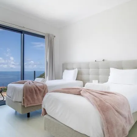 Arizonna Arco da Calheta (Madeira)